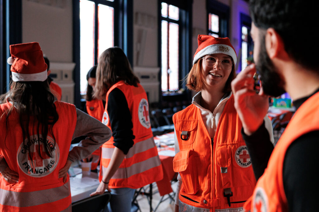 Reportage photo à l'occasion du Noel des familles de la Croix Rouge à la mairie du 3ème arrondissement de Paris